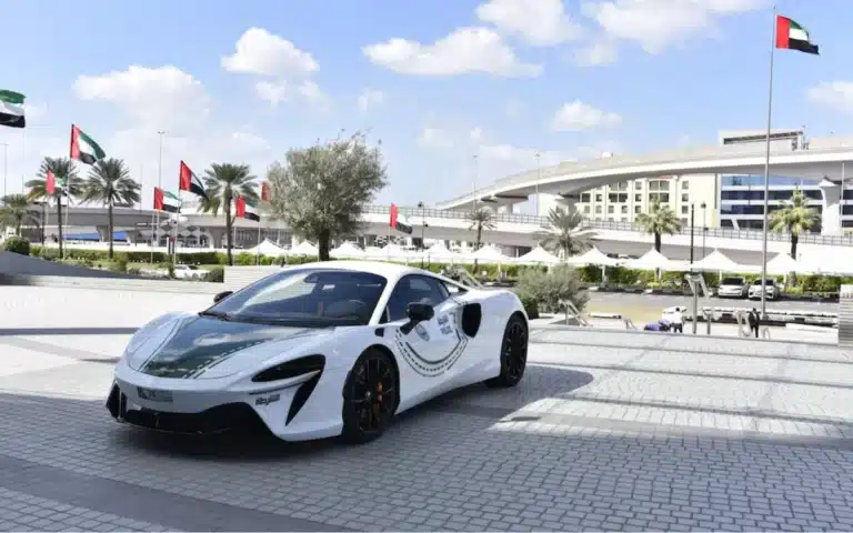Dubai Police add McLaren Artura to its elite supercar fleet