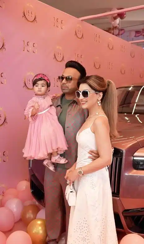 Dubai dad gifts baby custom Rolls-Royce