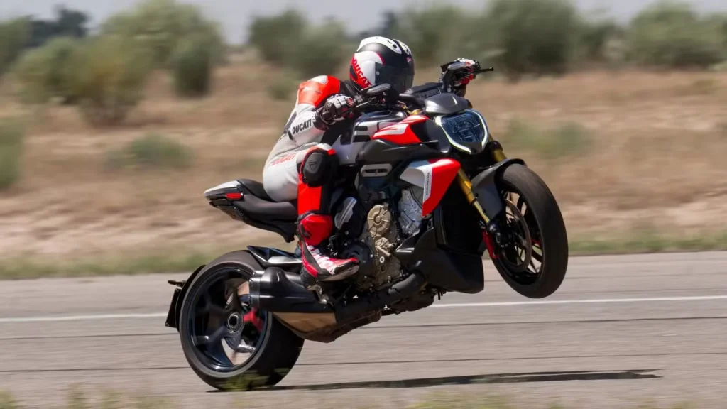 fastest superbike, with a 0-60 time that's faster than most supercars and hypercars