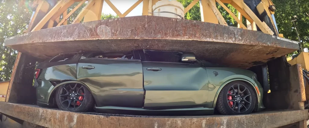 Kentucky police crush a Dodge Durango Hellcat in order to send a blunt message
