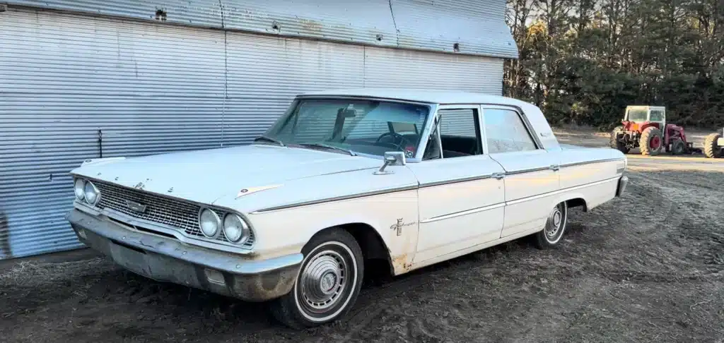 This classic Midwest Ford was buried in dust for 40 years and it still looks like a spaceship