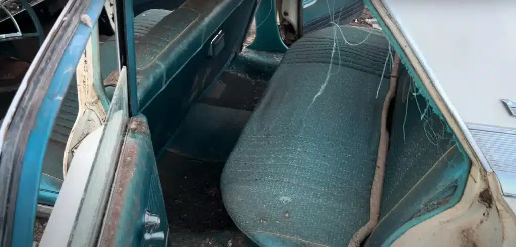 This classic Midwest Ford was buried in dust for 40 years and it still looks like a spaceship