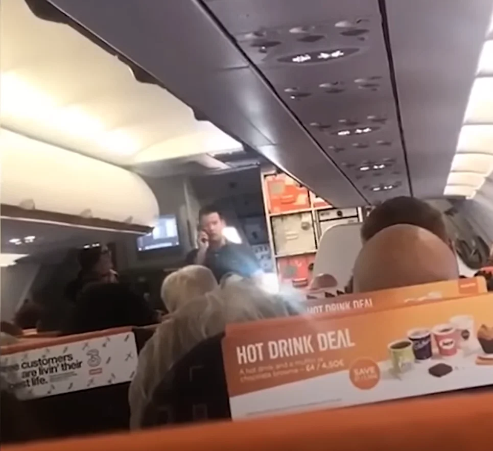 Passenger on commercial flight brings his pilot license with him and ends up actually having to fly the plane