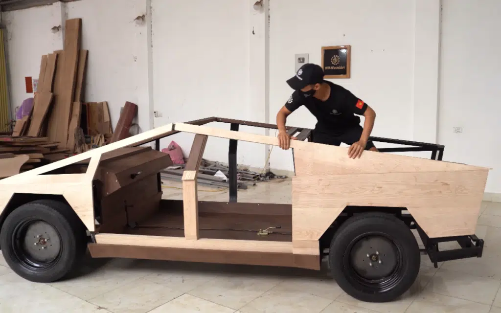 Elon Musk responds to man who built wooden Cybertruck