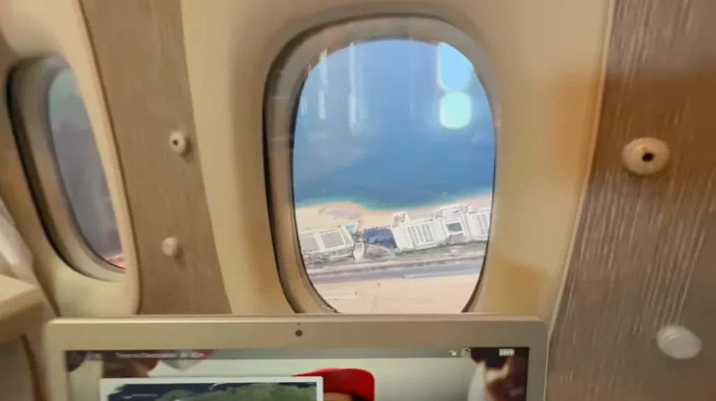 Emirates' Boeing 777-300ER First Class 'Game Changer' middle suite is so luxurious it even has virtual windows for the ultimate view