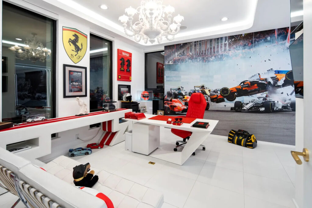 F1-friendly office