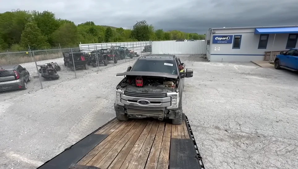 US man buys a wrecked F350 dually in Arkansas for such a steal he wonders if there's been some kind of suspicious mistake