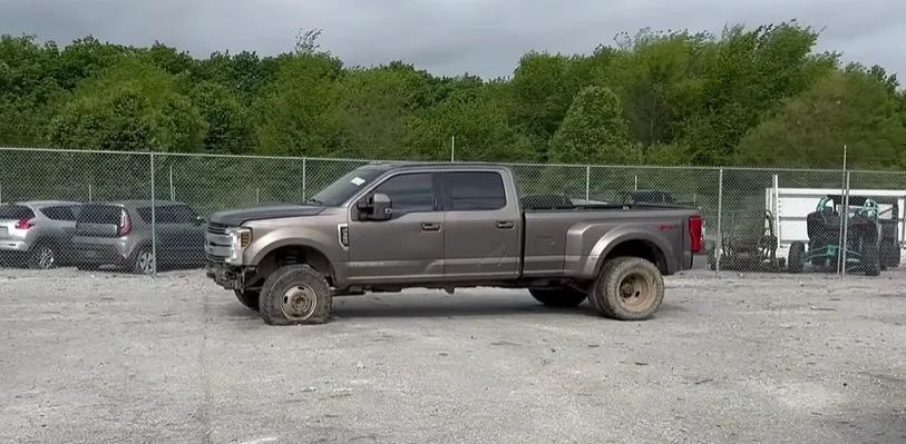 US man buys a wrecked F350 dually in Arkansas for such a steal he wonders if there's been some kind of suspicious mistake
