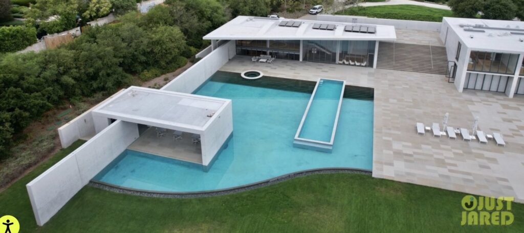 Everyone is saying the same thing about Beyonce and Jay-Z new home