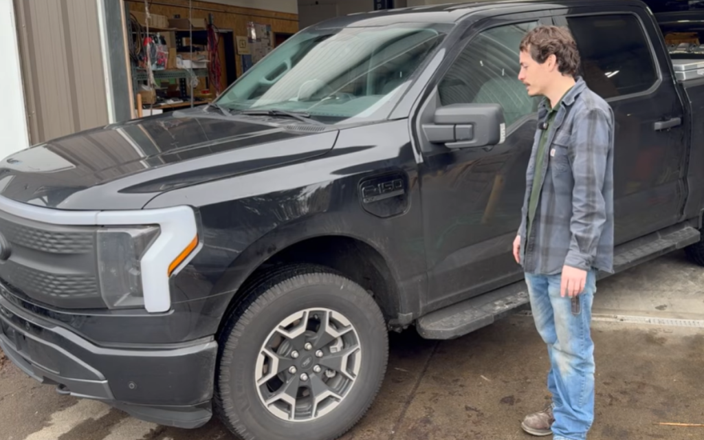 Colorado man swaps out Ford F-150 Lightning's battery pack and people are saying it highlights an unfortunate reality