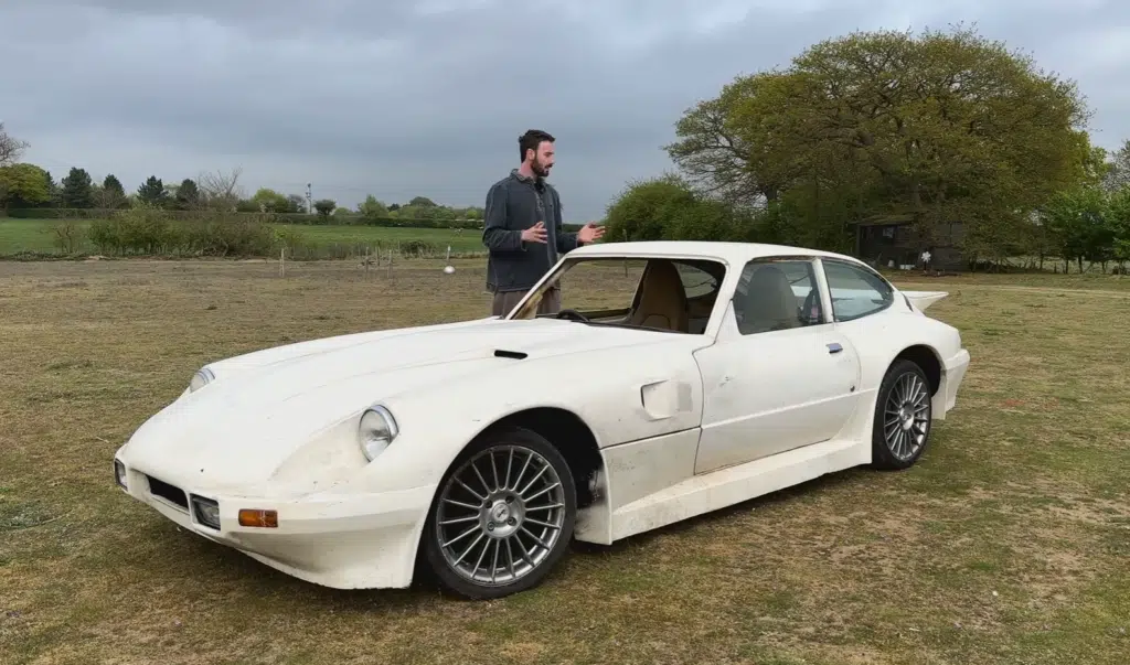 A British V8-powered coupe with Porsche seats, a Rover engine, and a rare Carlton Carrera badge has resurfaced on Facebook Marketplace in remarkable condition