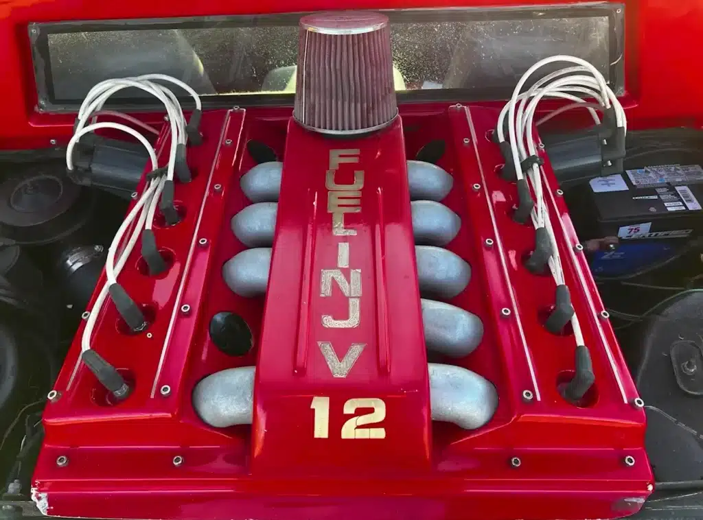 Fake Ferrari Enzo V12 engine