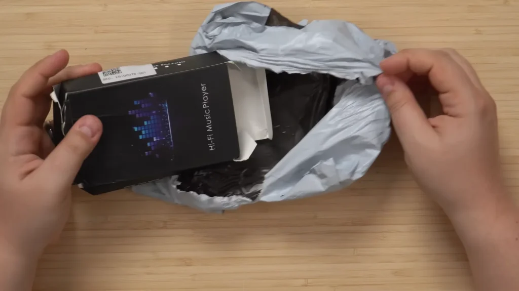 US man buys $17 fake 'iPod' from AliExpress to see if it's actually worth it