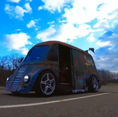 These American guys turned a Corvette C8 into the worlds fastest food truck