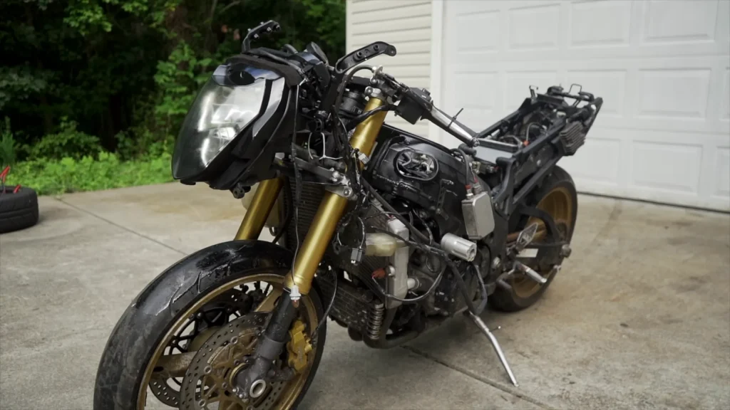 North Carolina man builds world's fastest lawnmower that reaches 152 mph and still manages to cut grass