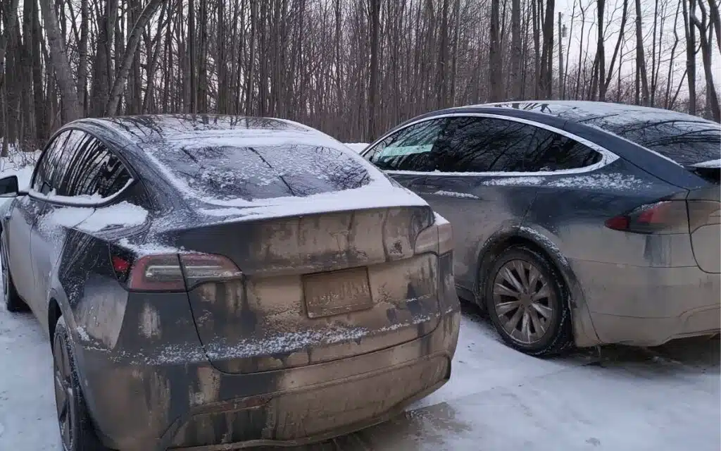 Virginia 24-hour traffic jam left man experimenting with how long 2 Teslas can stay warm in frozen temps