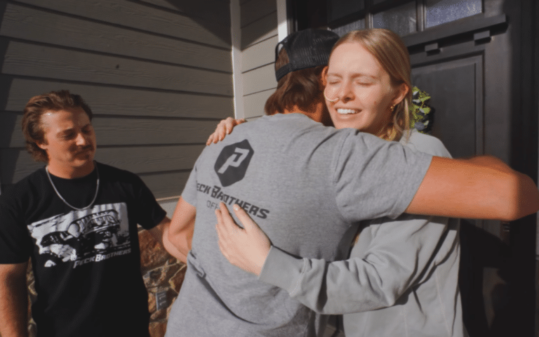 Idaho men surprise brother by fixing Jeep while he's in the hospital struggling