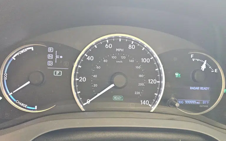 Texas man has done over a million miles on Lexus and it ran out of odometer digits