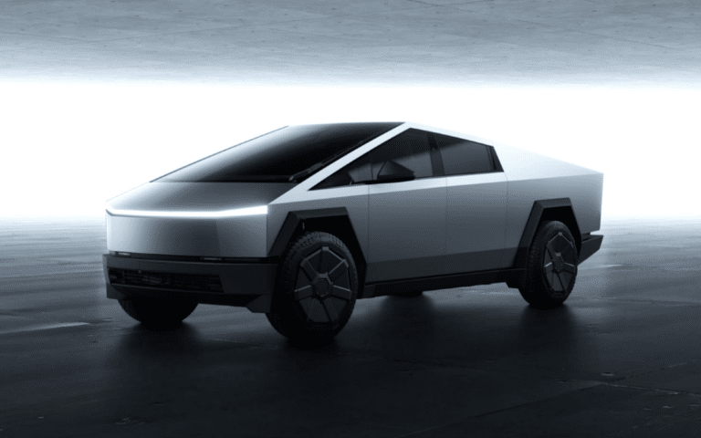 Man took Cybertruck to Tesla shop with 26k miles, then drove home with zero