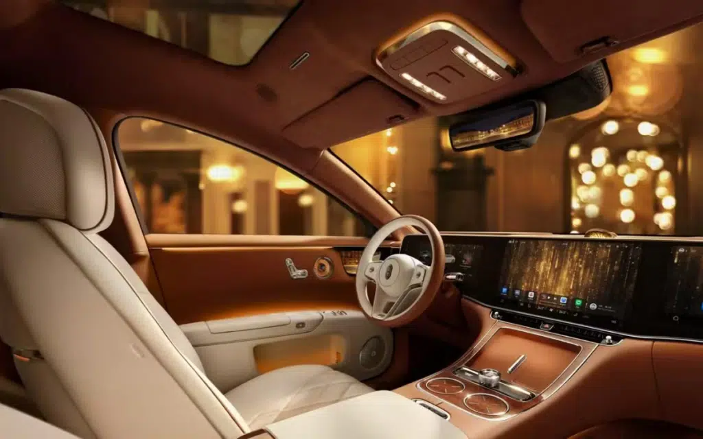 Car quickly labelled 'Chinese Rolls-Royce' is launched and costs less than $100,000