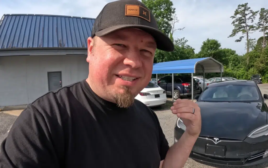 American car dealer believes people 'aren't told the truth' about Tesla so he sets the record straight