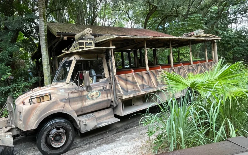 Safari truck at Disney's Animal Kingdom has managed to drive over 95,000 miles just going in a circle