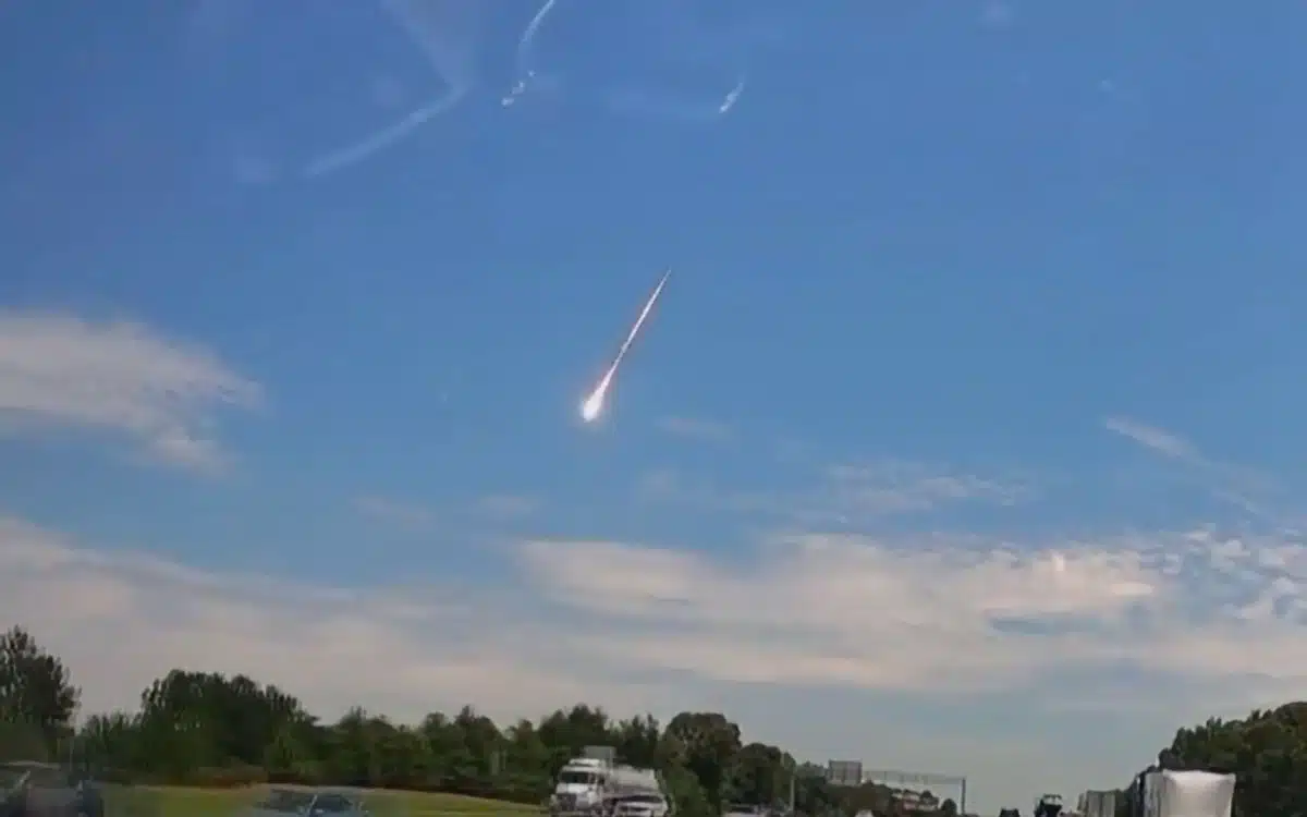 Moment driver catches meteor ‘older than Earth’ flying into Georgia before crashing into home