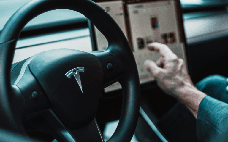 American YouTuber shows how he changes the oil on a V8 Tesla, helpful to know