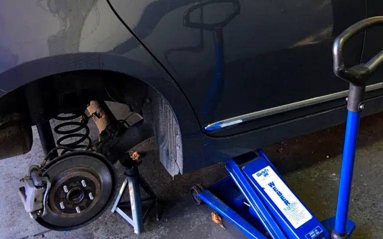 Veteran mechanic says you've been using jack stands incorrectly all this time and shows how to actually do it