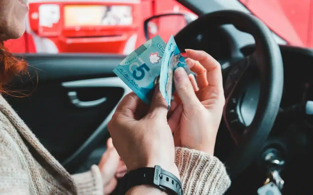 Expert shares why you should never put too much money down when you're leasing a car