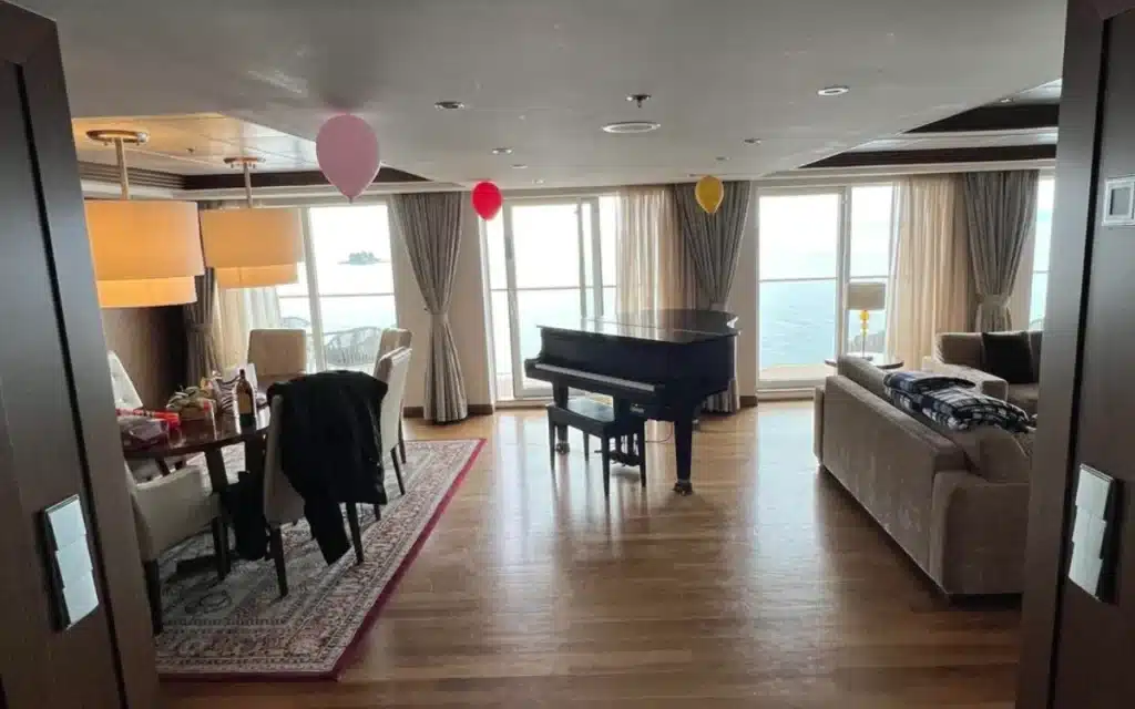 Cruise passenger shows off what 'stunning' penthouse suite looks like inside Celebrity Solstice cruise ship