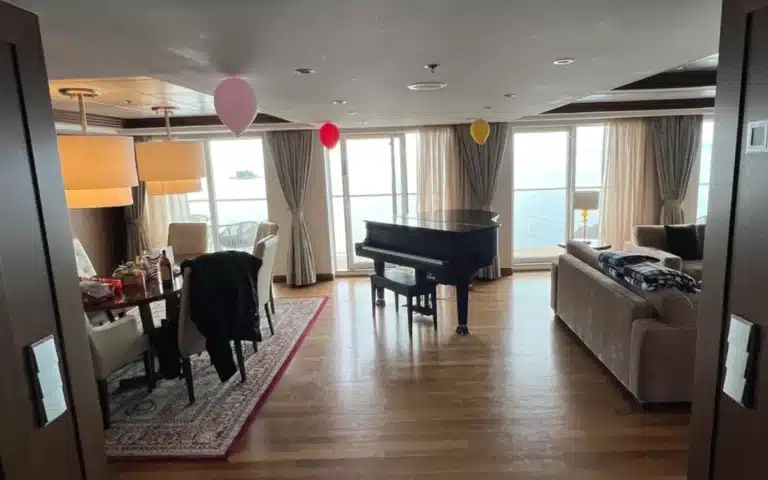 Cruise passenger shows off what 'stunning' penthouse suite looks like inside Celebrity Solstice cruise ship