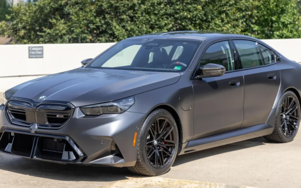 Virginia man buys new BMW M5 and drives 200 miles before selling it for $20K loss