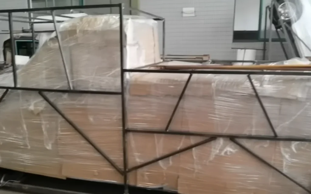 Man who unboxed $2,000 electric truck from Alibaba shares warning to anyone thinking of doing the same