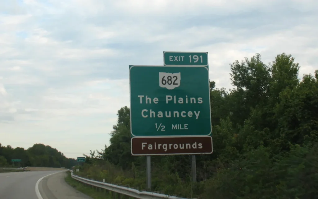 Man reveals how to read interstate exit signs on US highways and says you've been doing it wrong all your life