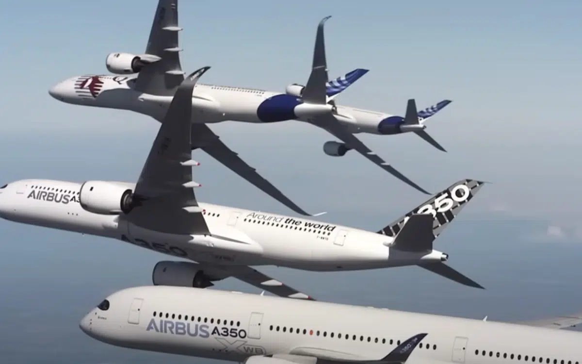 Cockpit footage shows what really went down when five Airbus planes flew together in formation in breathtaking clip