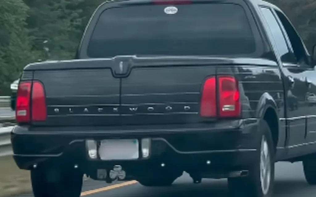 Massachusetts driver spots an incredibly rare Lincoln Blackwood cruising on the highway