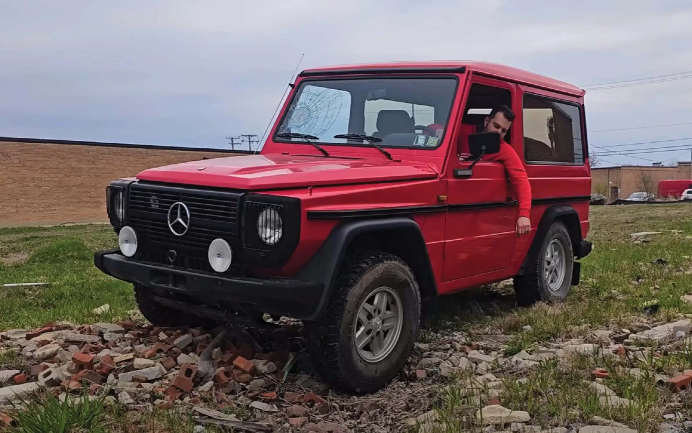Broken G-Wagen sits for over a decade until Illinois YouTuber revives it on a shoestring budget