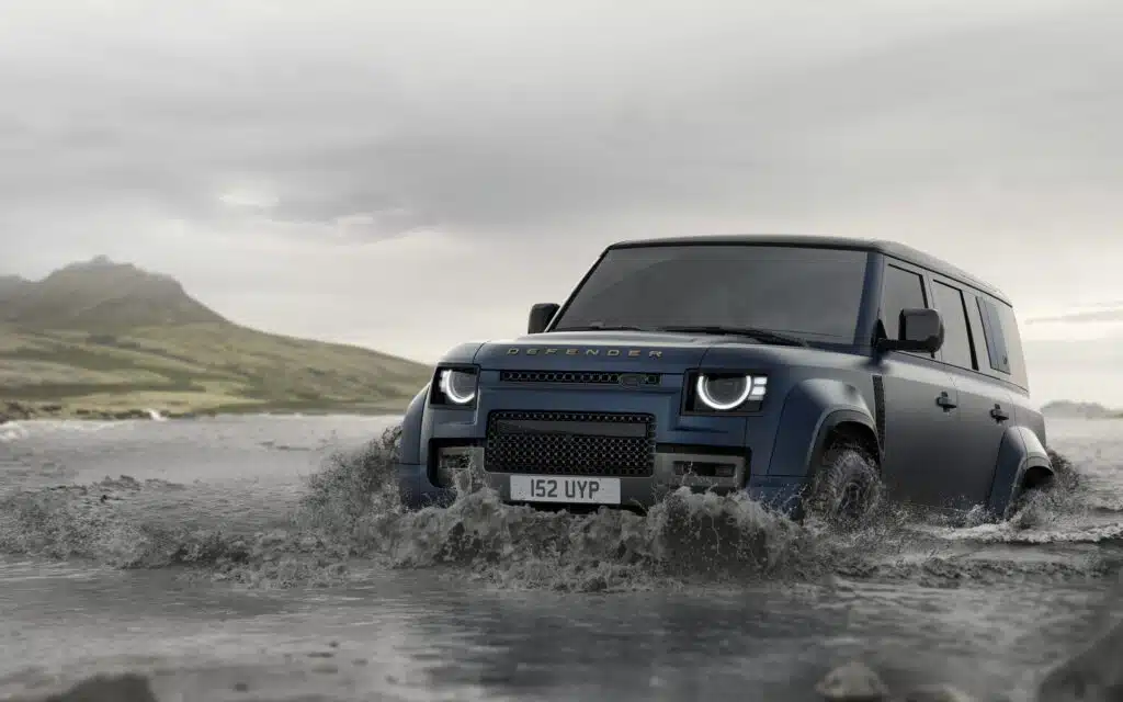 The 2026 Land Rover Defender gains smoked lights, a gloss black grille, and a new Defender touchscreen in this Land Rover update to the Defender interior