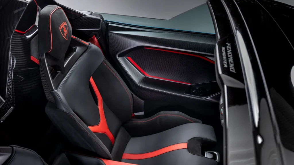 Lamborghini unveils its 1-of-15 Fenomeno Roadster, a 1,065HP beast that's the fastest roofless Lambo ever