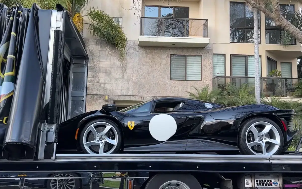 Man observing a $2.5M Ferrari Daytona SP3 be delivered in Beverly Hills witnesses a ‘whoops’ moment