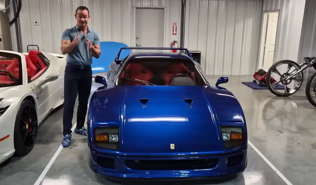 Ferrari F40 BLU in supercar garage