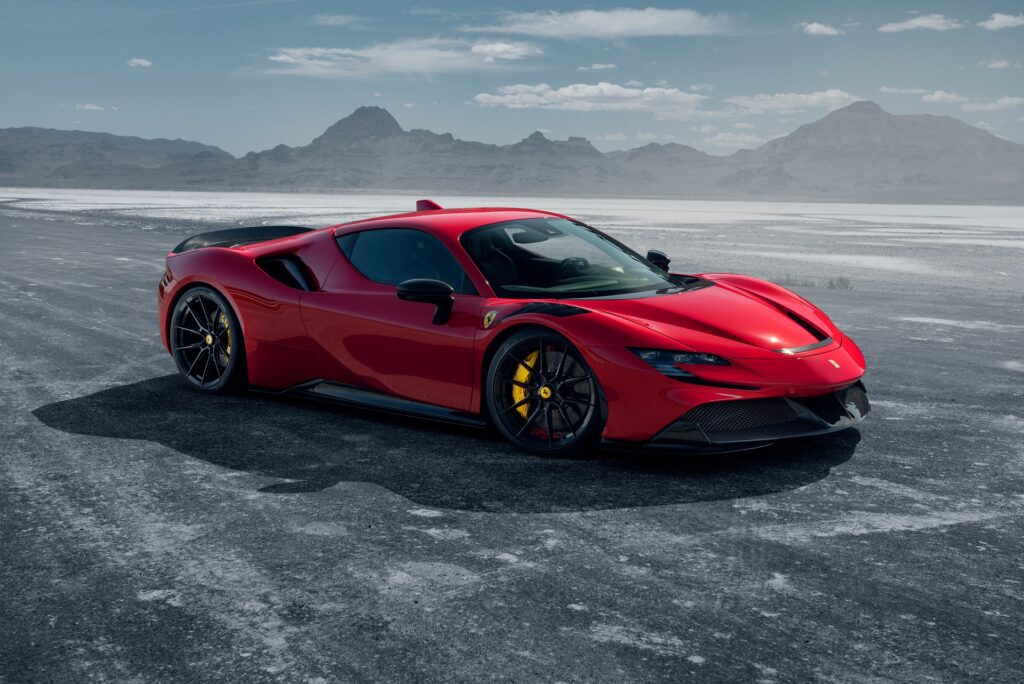 This Ferrari SF90 has a beautiful carbon facelift and delivers more than 1,100 hp