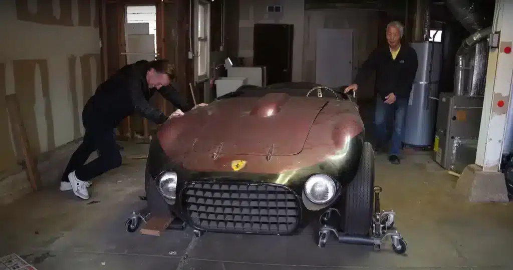 Texas man goes to San Francisco to rescue really rare sports car but doesn't actually know what it is