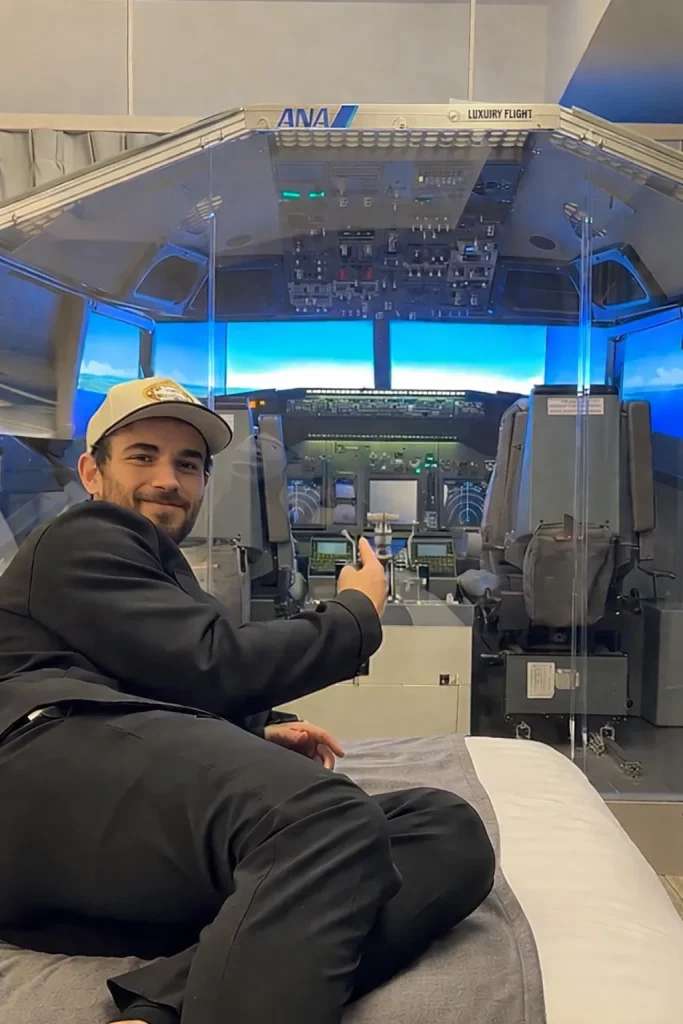 New Jersey man’s hotel room contains an actual aircraft cockpit used for pilot training