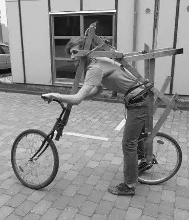 Bizarre pedal less bicycle doesn t have a seat or chains