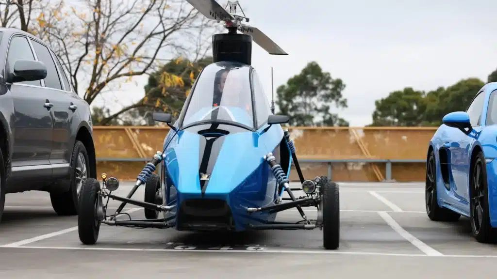 Flying-car-coming-to-US-combines-a-helicopter-and-a-go-kart