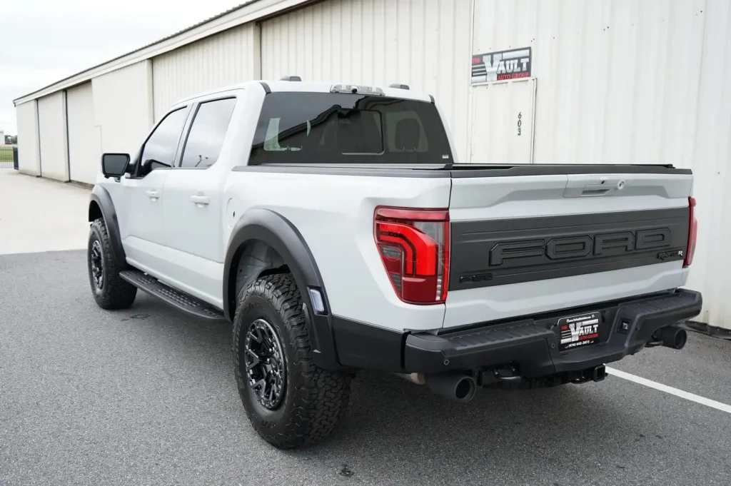 Georgia man buys 2026 Ford F-150 Raptor R for $116,040 and sells it after driving just 152 miles for a surprising profit