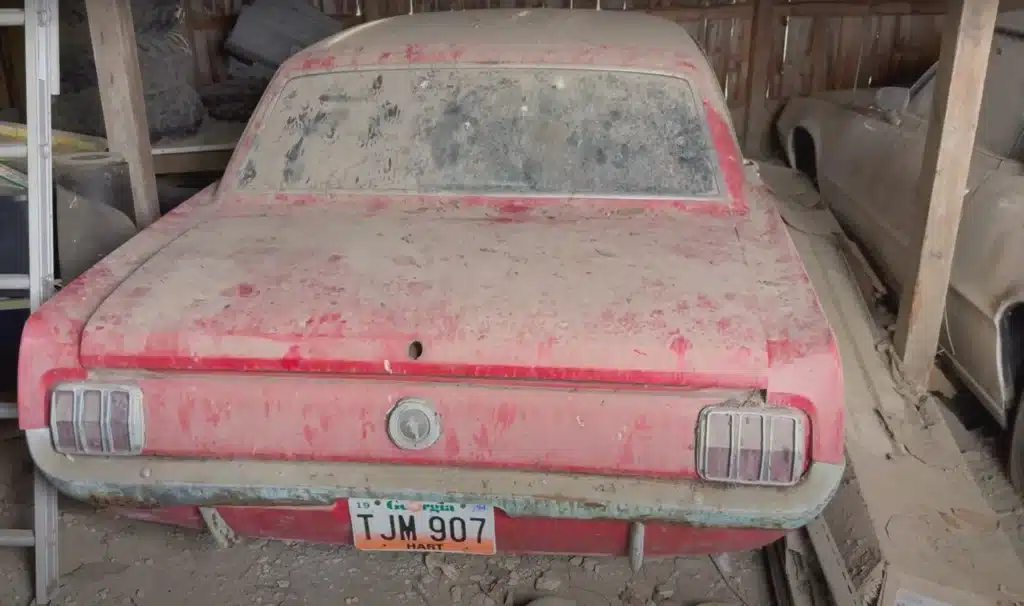 Ford Mustang barn find Ohio