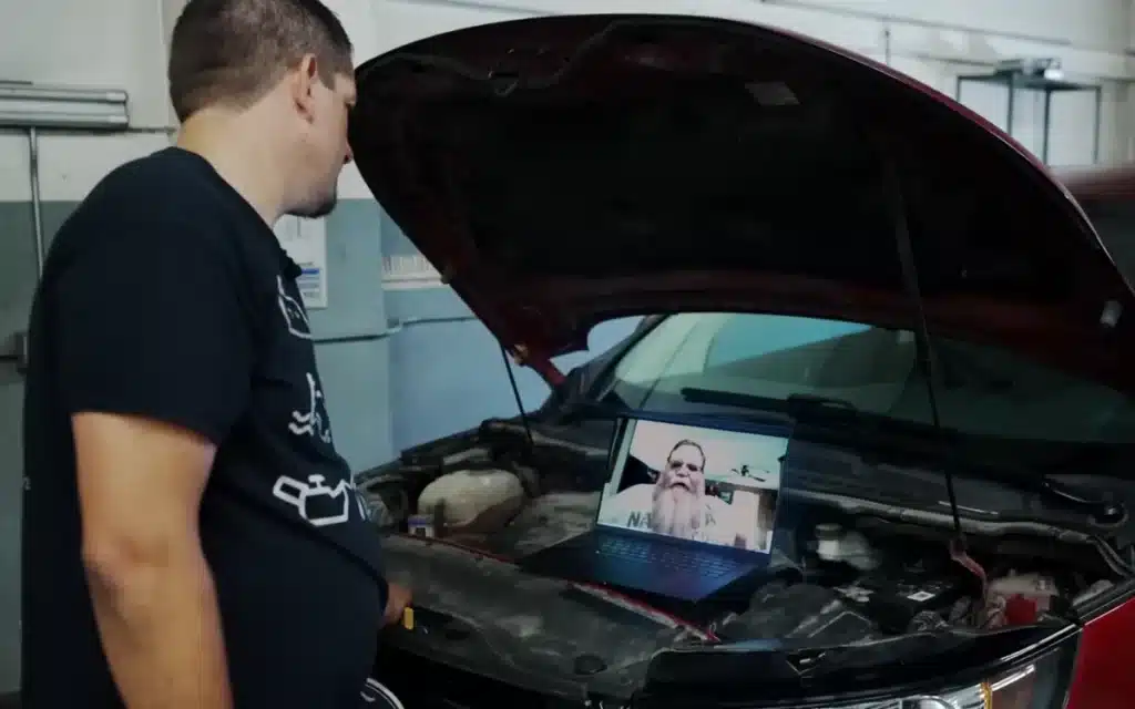 A mechanic in Minnesota found this Ford assembly worker’s long-lost wallet while dismantling a 2015 Edge, and tracked down the owner after eleven years